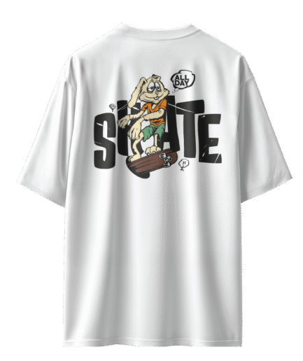Skateboarder Tavşan Desenli T-shirt